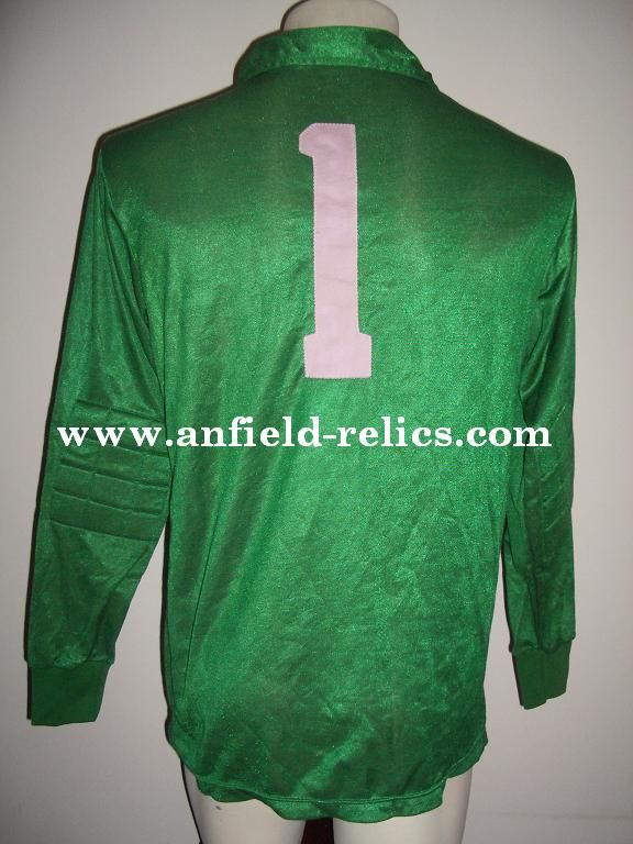 maillot liverpool fc gardien 1983-1984 rétro maillot liverpool fc gardien 1983-1984 rétro