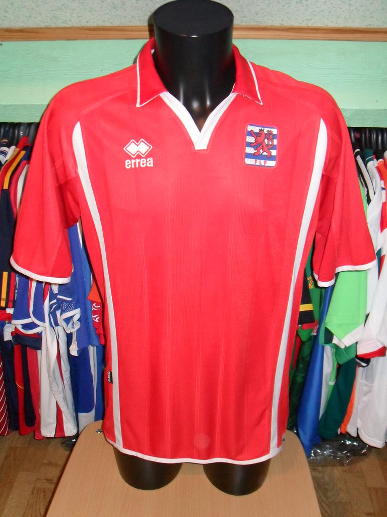 maillot luxembourg domicile 2006-2007 pas cher