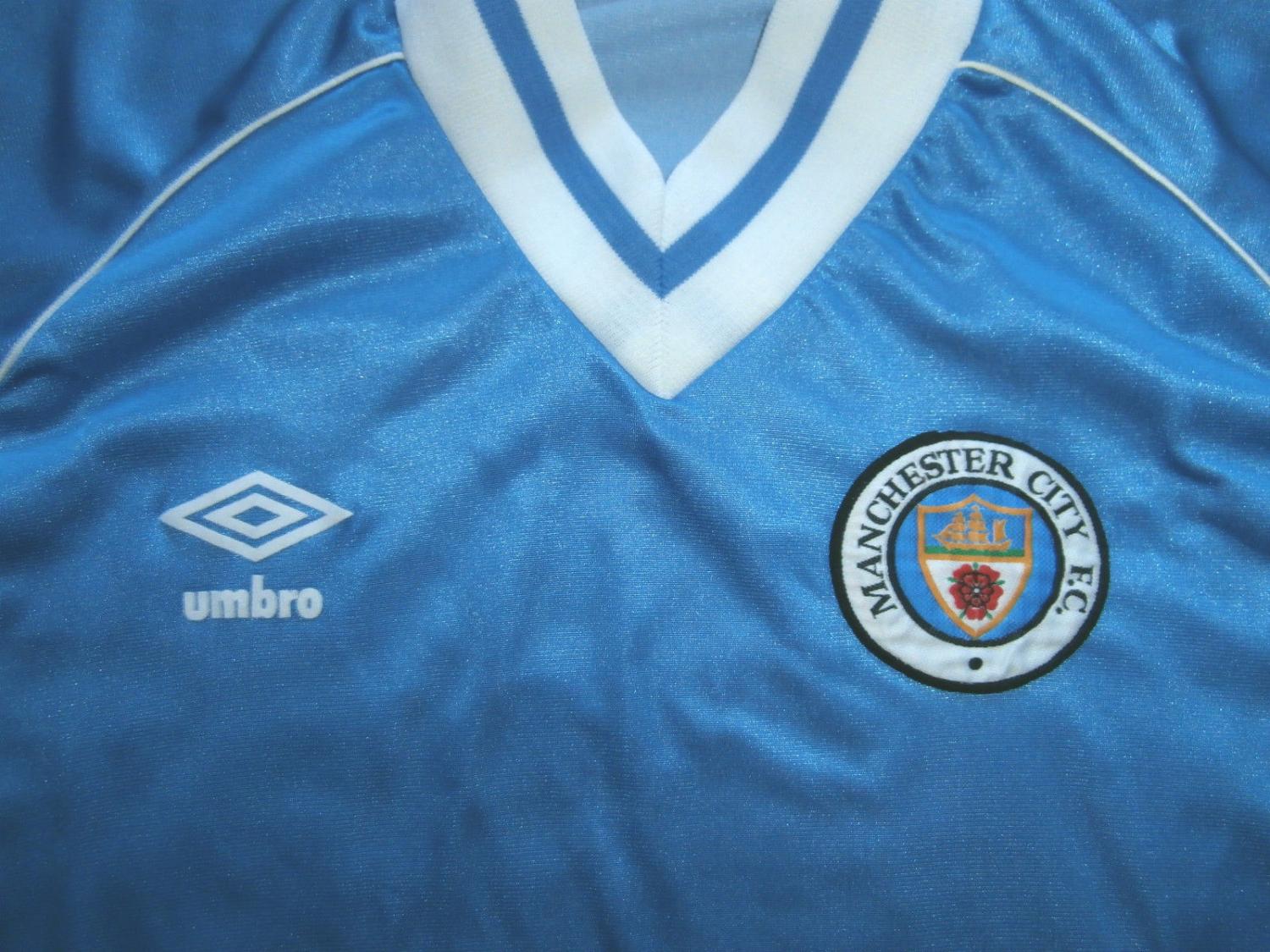 maillot manchester city domicile 1982-1983 rétro maillot manchester city domicile 1982-1983 rétro