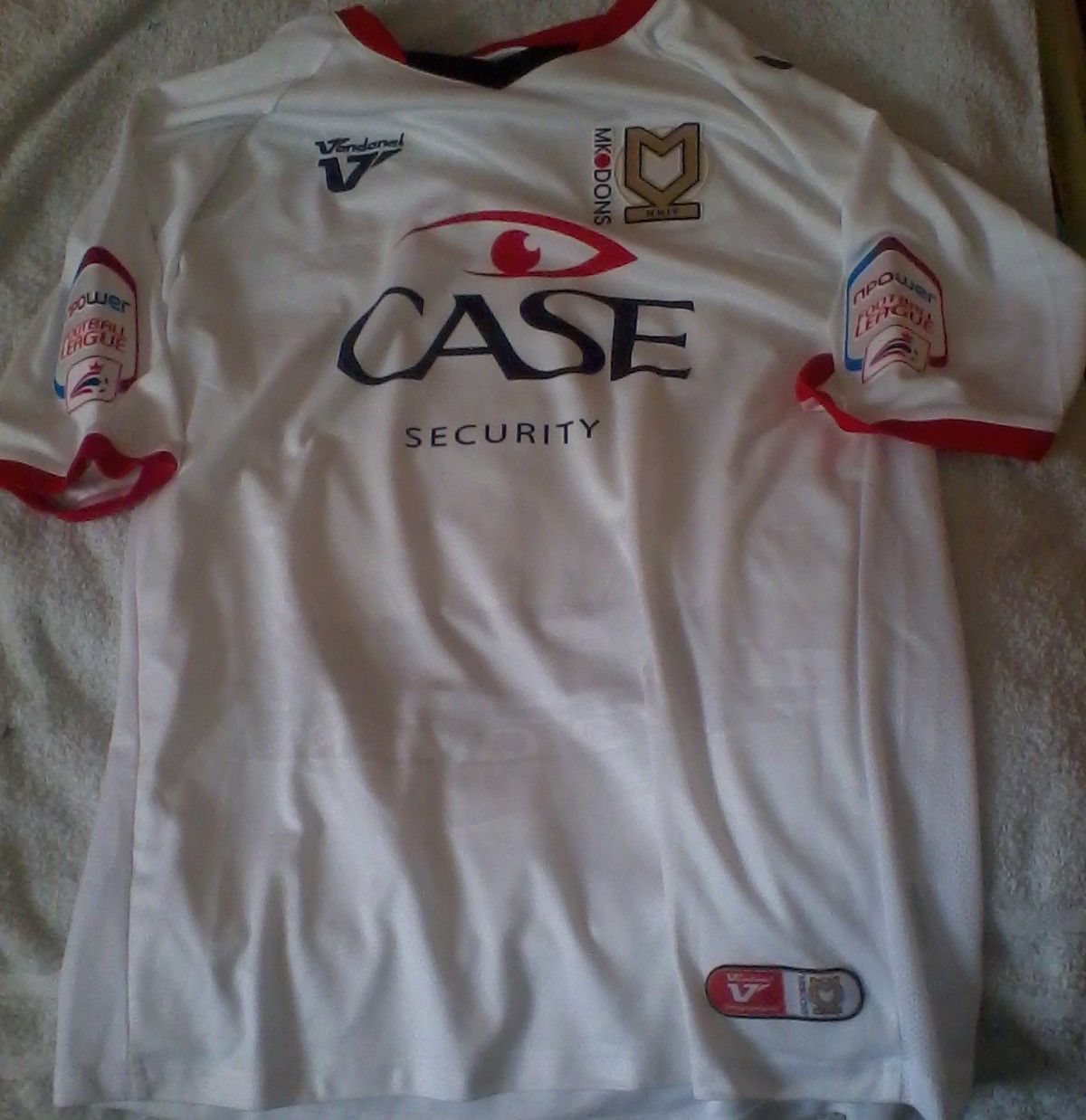 maillot milton keynes dons domicile 2012-2013 rétro