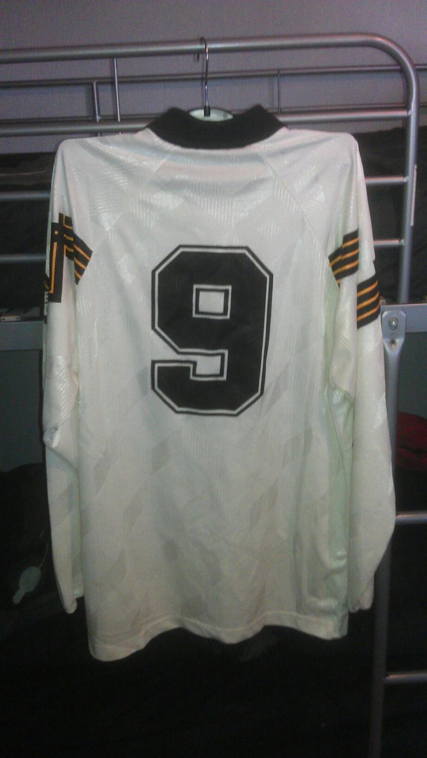 maillot newport county afc exterieur 1991-1992 rétro maillot newport county afc exterieur 1991-1992 rétro