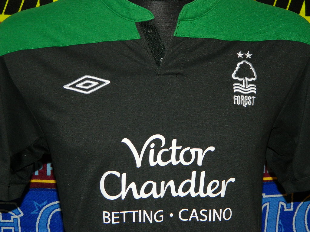 maillot nottingham forest third 2011-2012 rétro maillot nottingham forest third 2011-2012 rétro