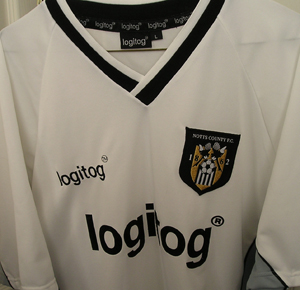 maillot notts county exterieur 2001-2002 pas cher