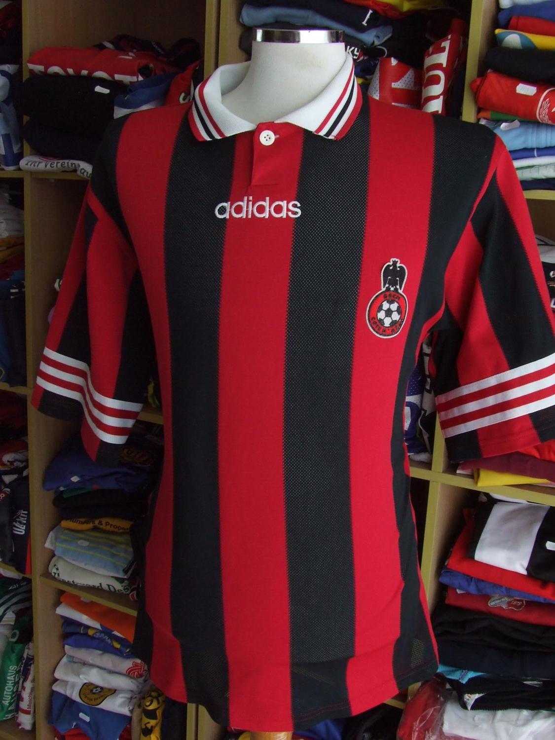 maillot ogc nice domicile 1996-1997 rétro