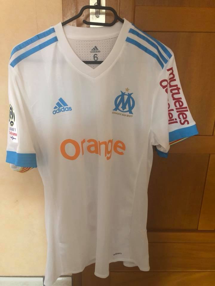 maillot om domicile 2017-2018 pas cher