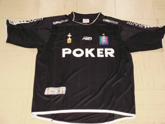 maillot once caldas particulier 2004 rétro