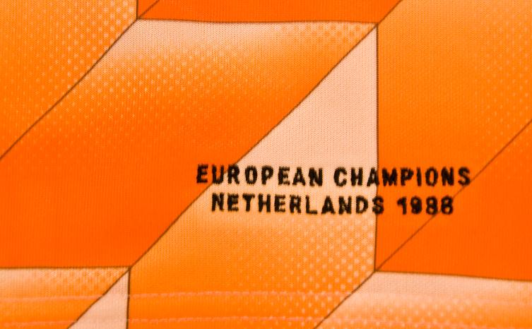 maillot pays-bas réplique 1988-1990 rétro maillot pays-bas réplique 1988-1990 rétro