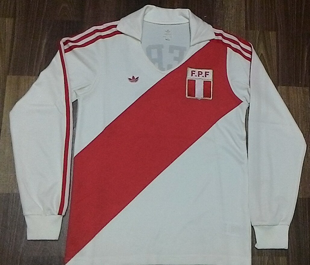 maillot pérou réplique 1978 pas cher