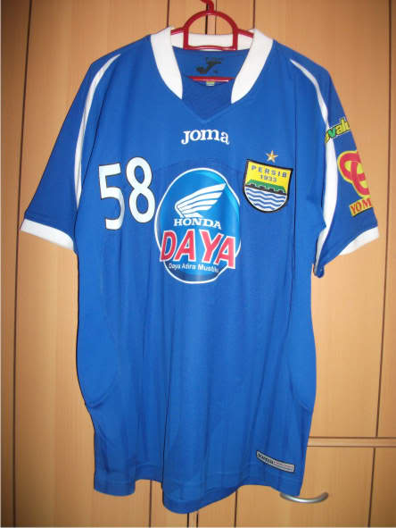 maillot persib bandung domicile 2010-2011 rétro