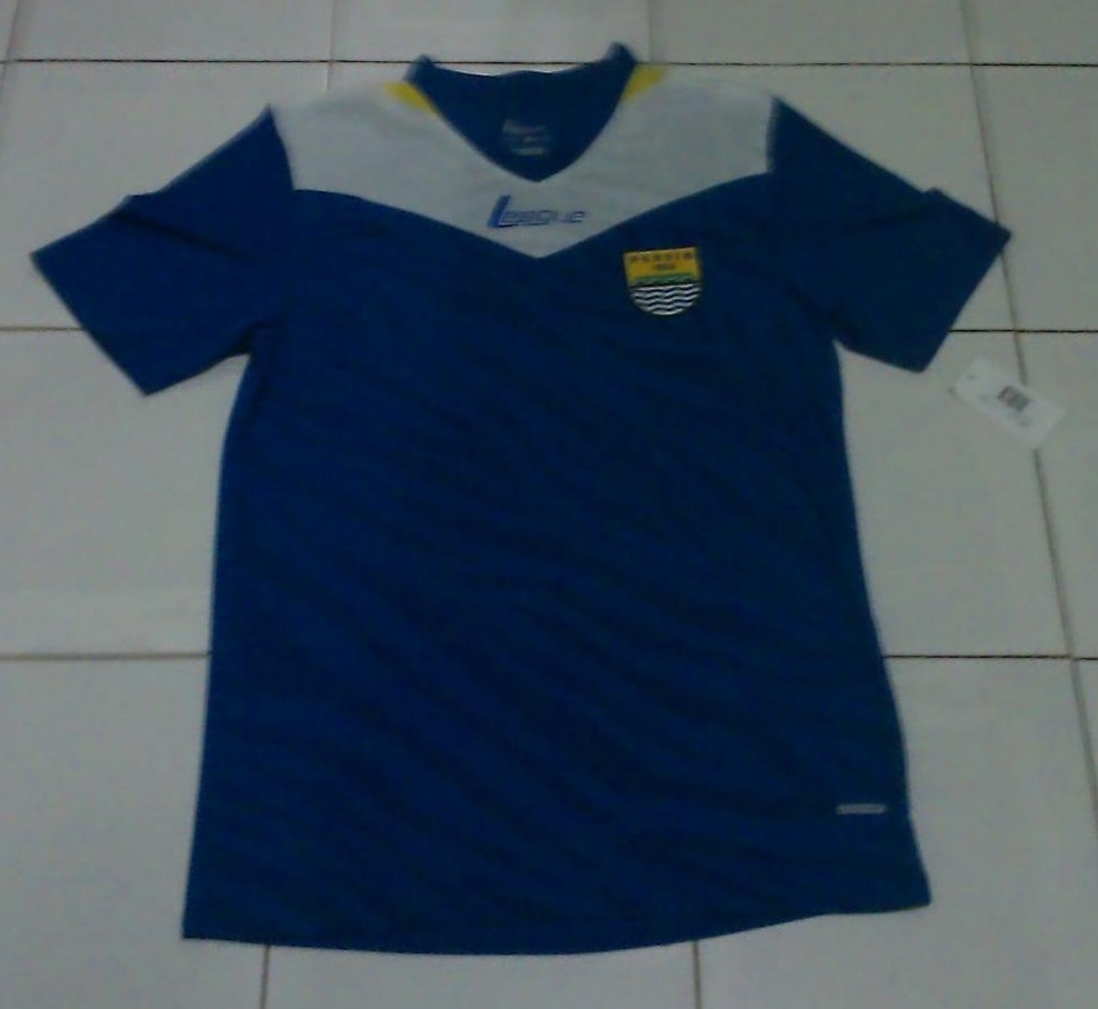 maillot persib bandung domicile 2012-2013 rétro