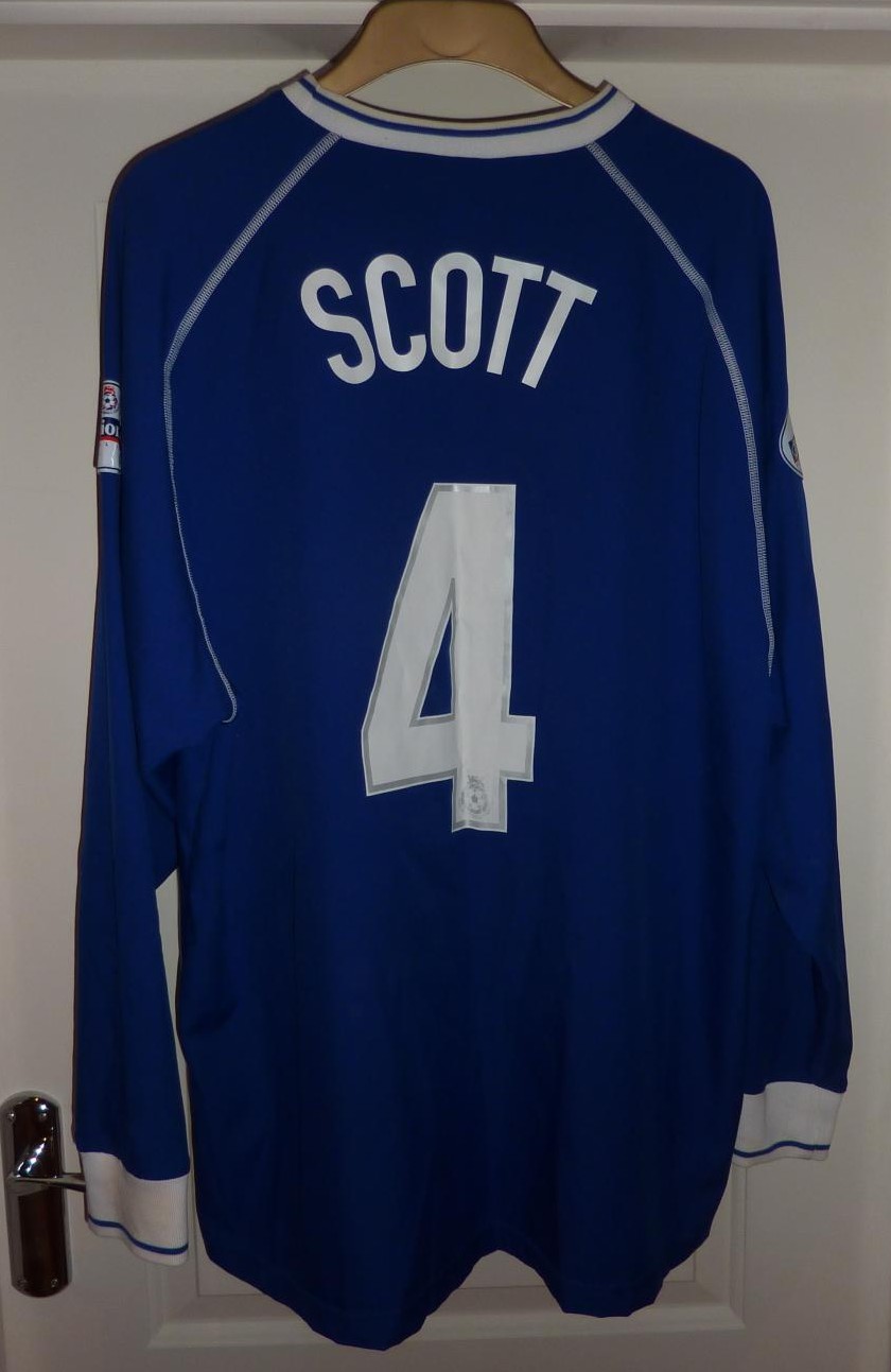 maillot peterborough united domicile 2003-2004 rétro