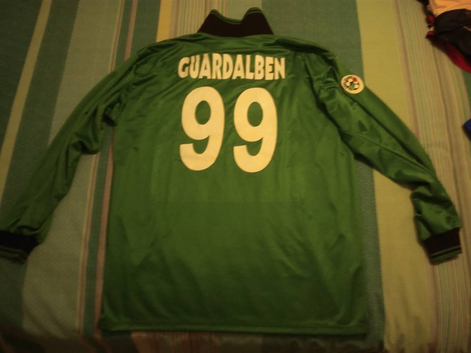 maillot piacenza calcio gardien 2001-2002 rétro maillot piacenza calcio gardien 2001-2002 rétro