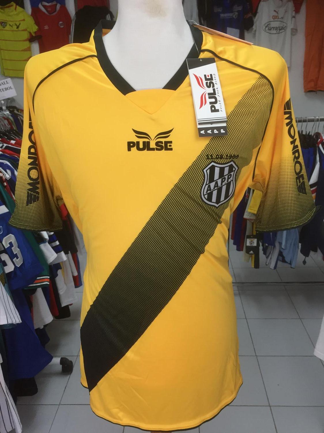 maillot ponte preta gardien 2013 rétro