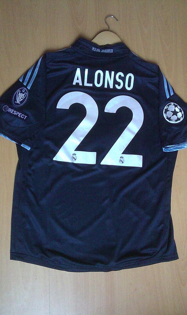 maillot real madrid exterieur 2009-2010 pas cher maillot real madrid exterieur 2009-2010 pas cher