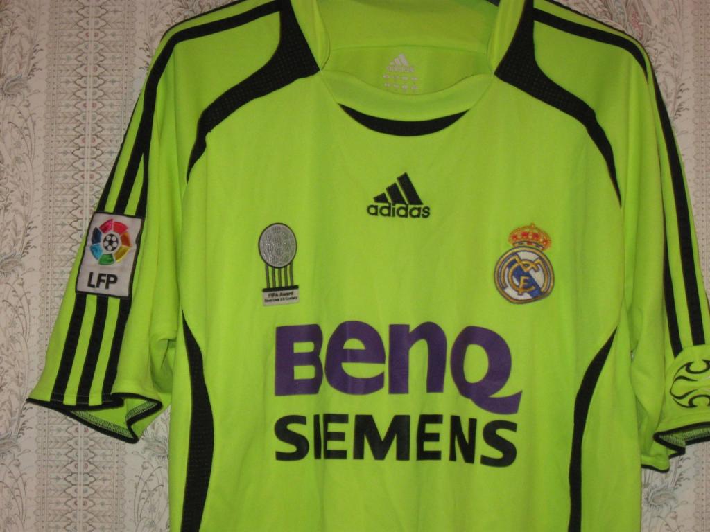 maillot real madrid third 2006-2007 pas cher maillot real madrid third 2006-2007 pas cher