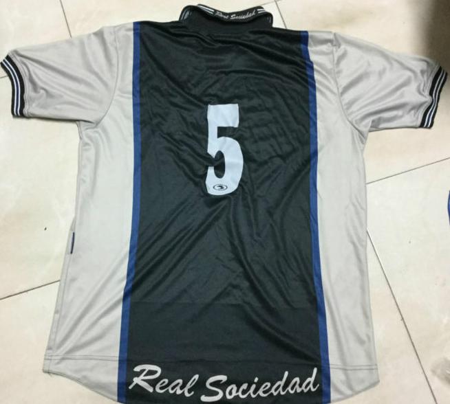 maillot real sociedad exterieur 2000-2002 rétro maillot real sociedad exterieur 2000-2002 rétro