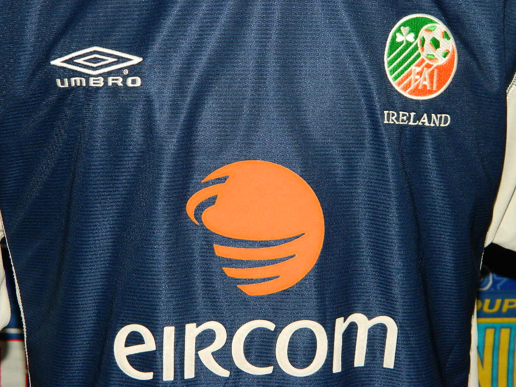 maillot république d\'irlande third 2001-2002 rétro maillot république d\'irlande third 2001-2002 rétro