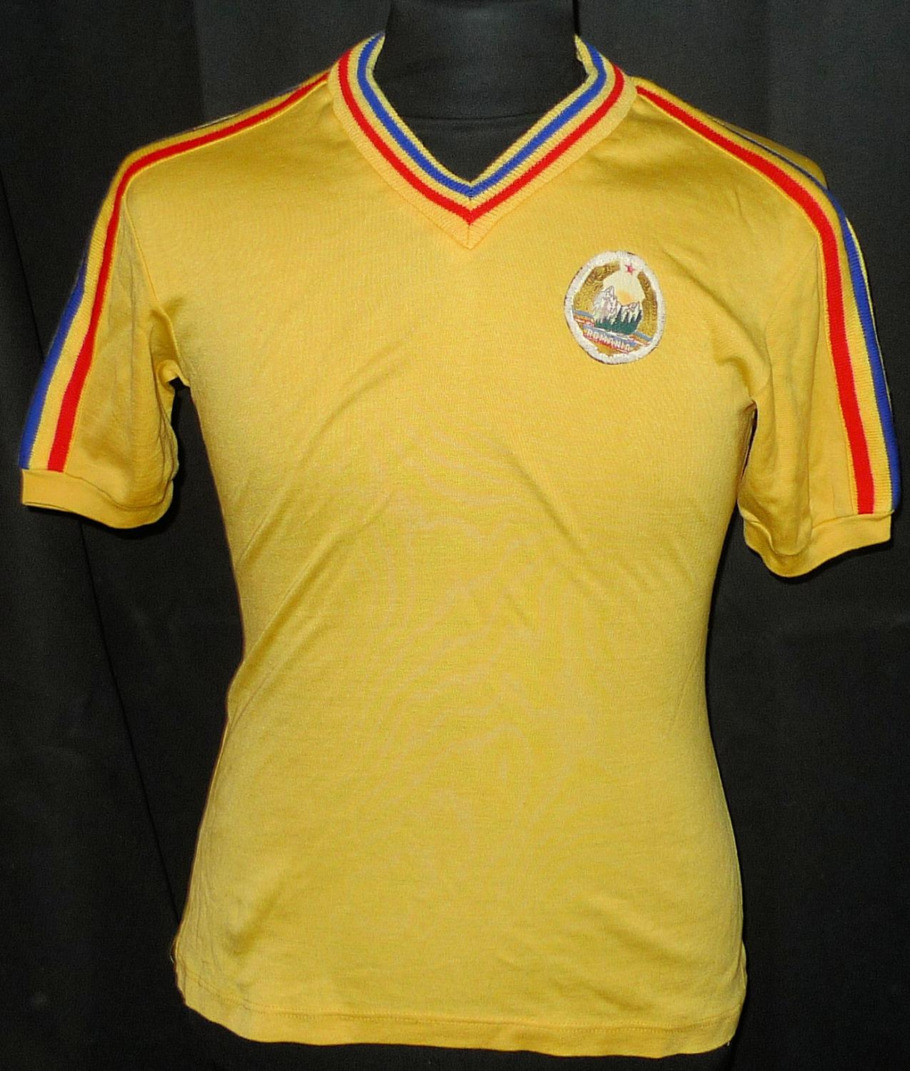 maillot roumanie domicile 1980-1983 pas cher