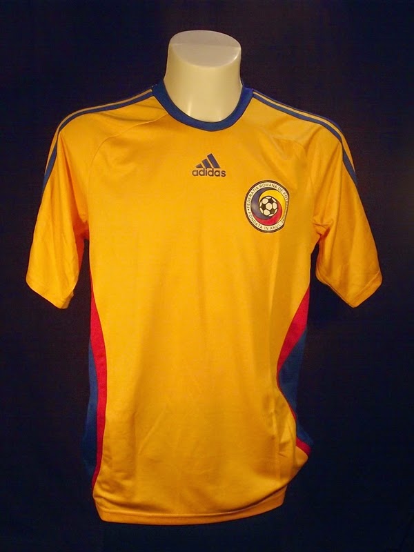 maillot roumanie domicile 2008-2010 pas cher