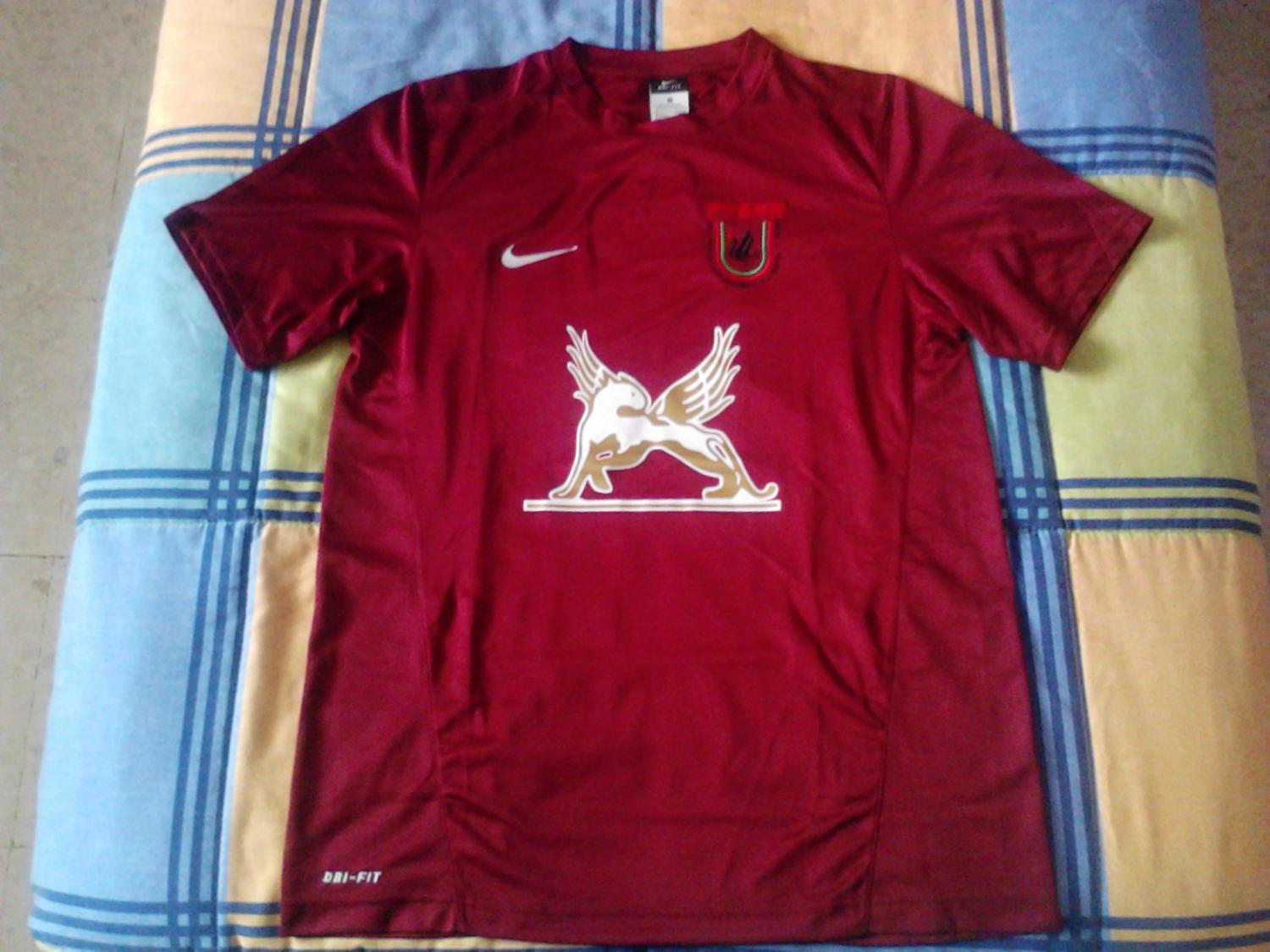 maillot rubin kazan domicile 2009 rétro