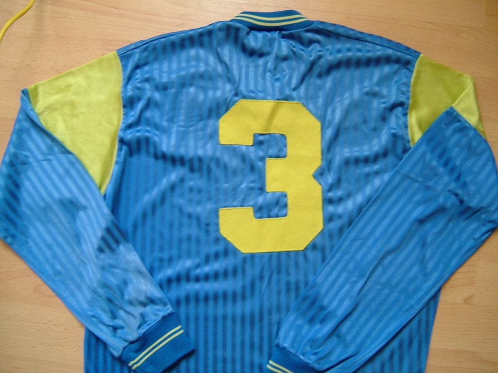 maillot rushden diamonds exterieur 1989-1990 rétro maillot rushden diamonds exterieur 1989-1990 rétro