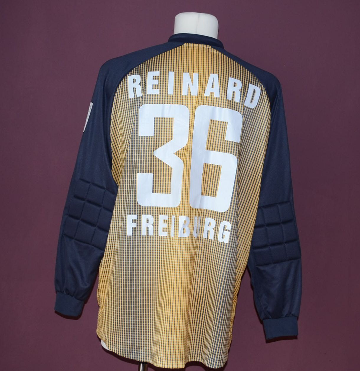 maillot sc fribourg gardien 2005-2006 pas cher maillot sc fribourg gardien 2005-2006 pas cher
