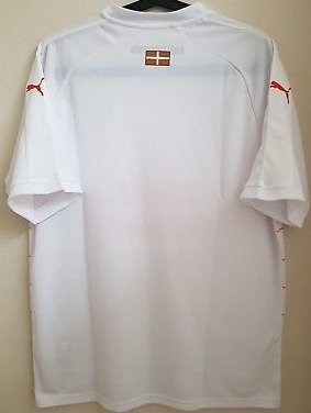 maillot sd eibar exterieur 2018-2019 rétro maillot sd eibar exterieur 2018-2019 rétro