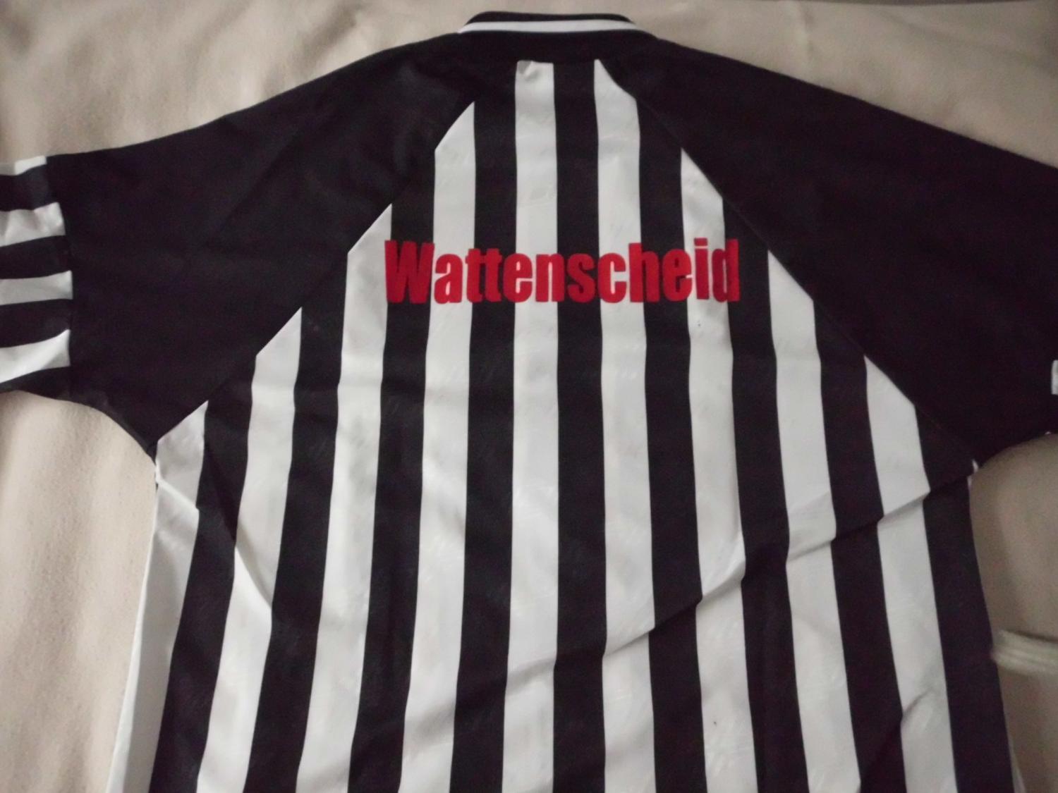 maillot SG Wattenscheid 09 domicile 1996-1997 rétro maillot SG Wattenscheid 09 domicile 1996-1997 rétro