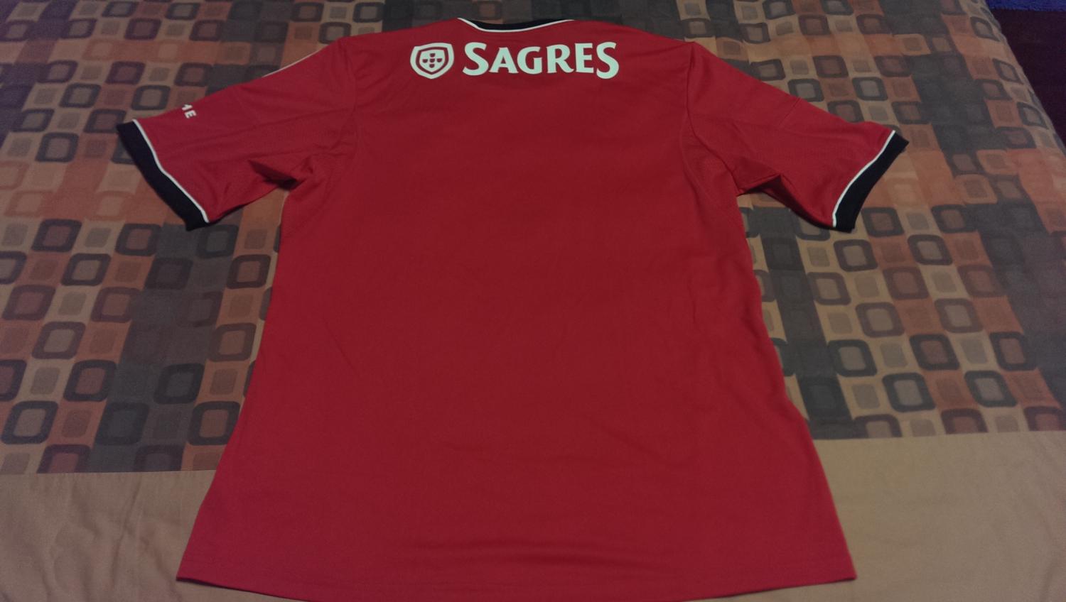 maillot sl benfica domicile 2013-2014 rétro maillot sl benfica domicile 2013-2014 rétro