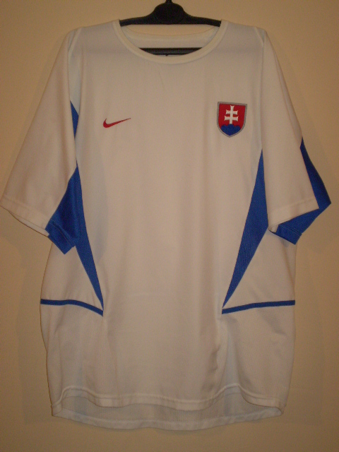maillot slovaquie exterieur 2002-2004 pas cher