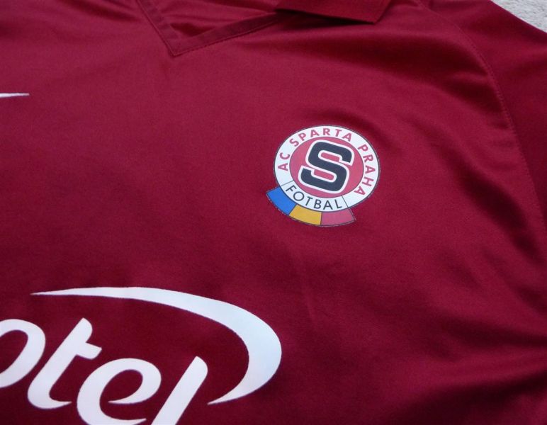 maillot sparta prague domicile 2003-2005 rétro