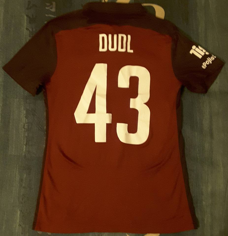 maillot sparta prague domicile 2016-2017 rétro