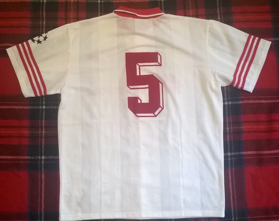 maillot spartak moscou particulier 1996 rétro maillot spartak moscou particulier 1996 rétro