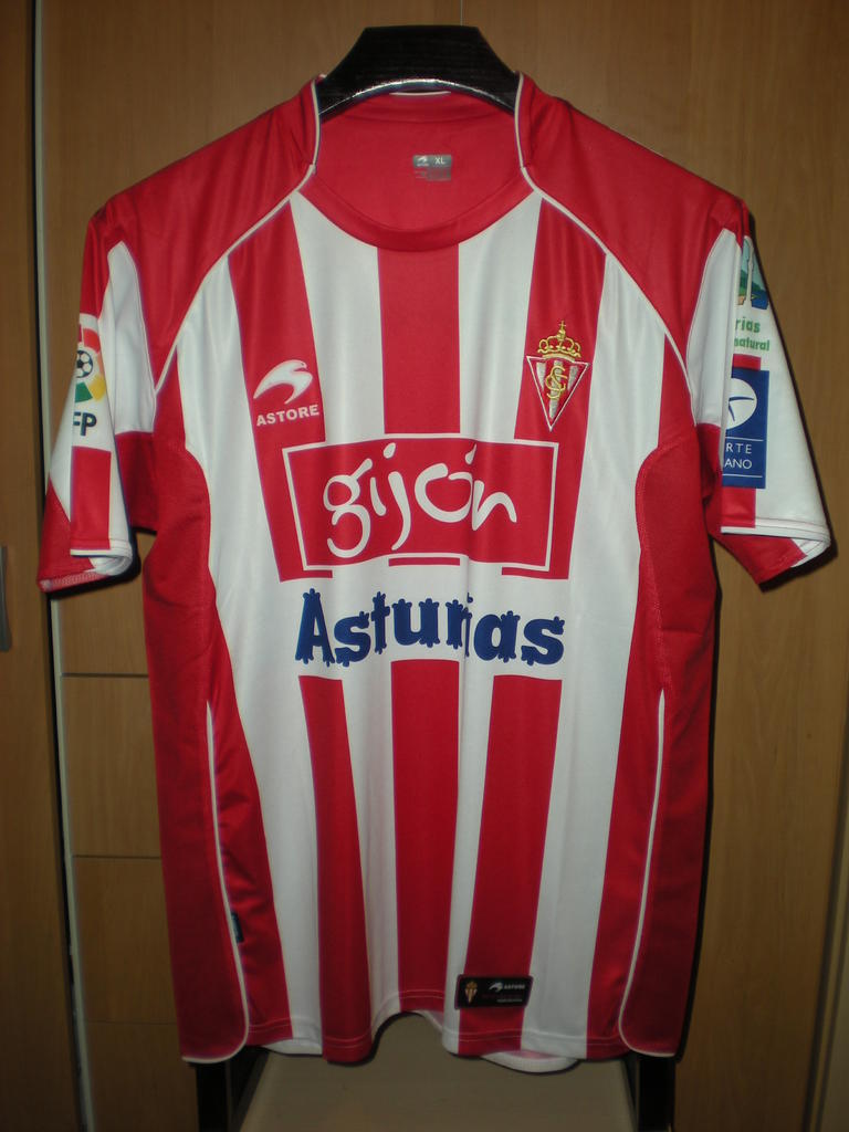 maillot sporting de gijón domicile 2010-2011 rétro