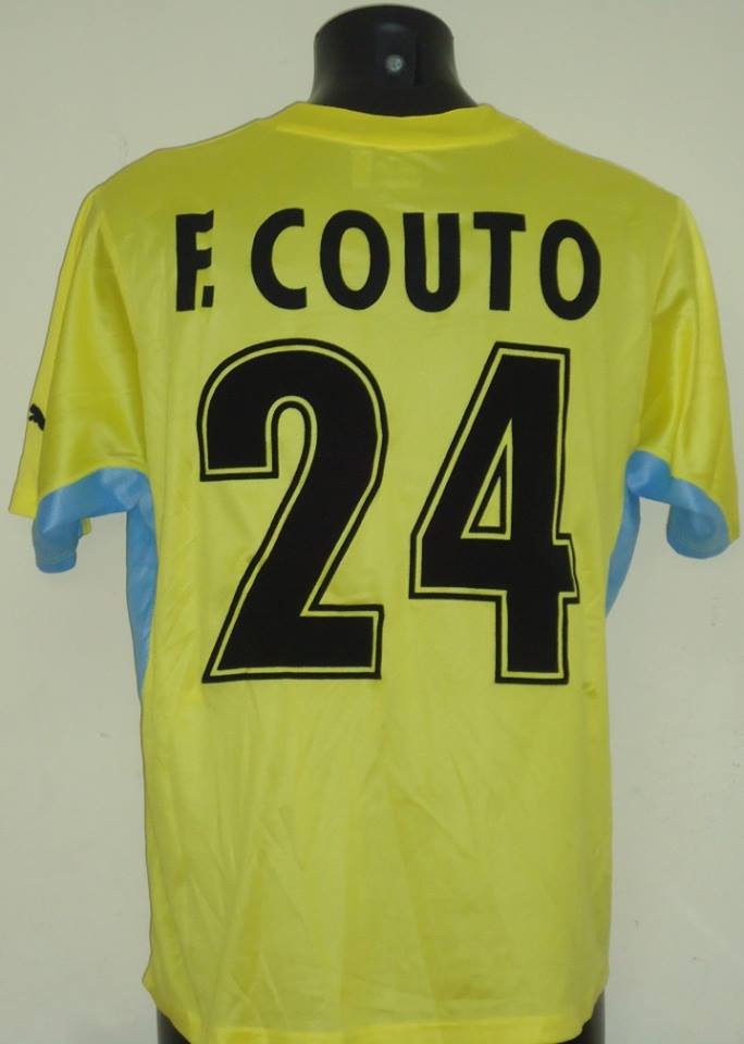 maillot ss lazio exterieur 2001-2002 rétro maillot ss lazio exterieur 2001-2002 rétro