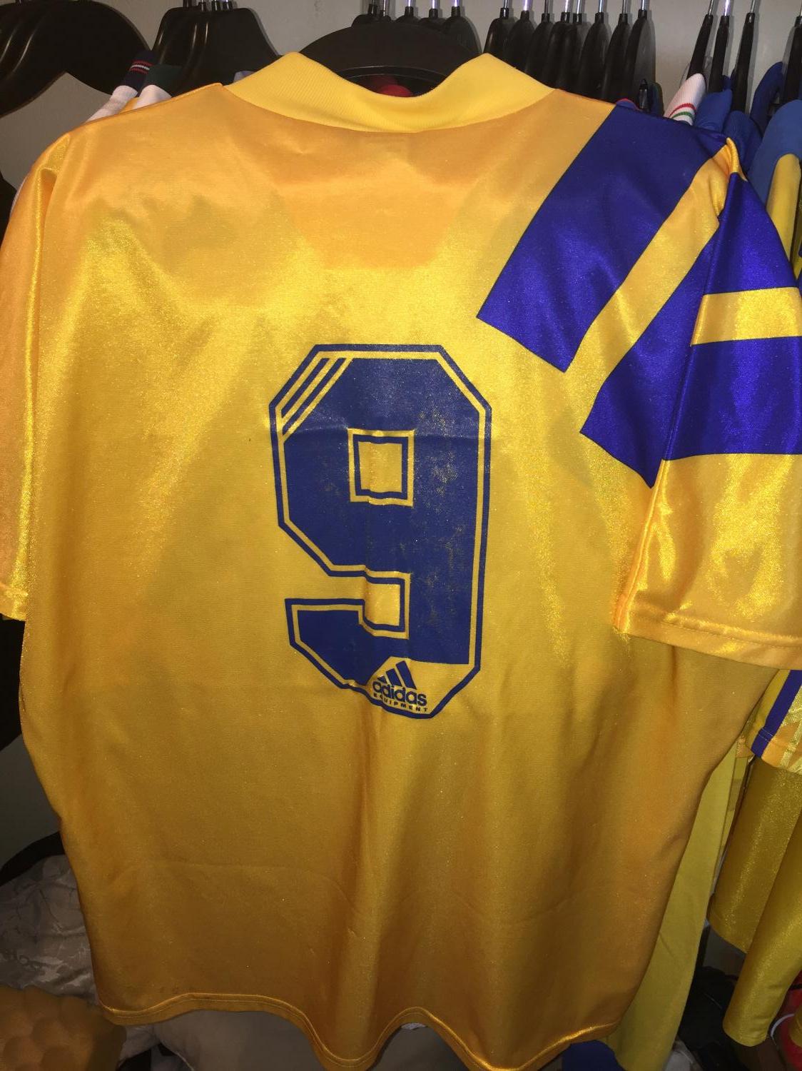 maillot suède domicile 1991-1992 pas cher maillot suède domicile 1991-1992 pas cher
