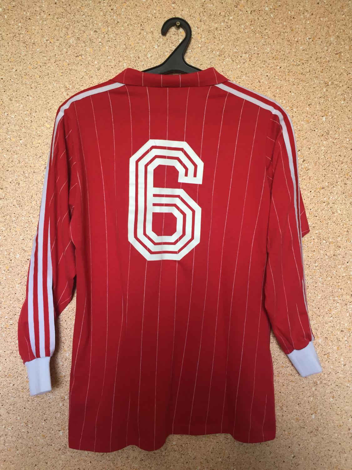 maillot suisse domicile 1983-1985 pas cher maillot suisse domicile 1983-1985 pas cher