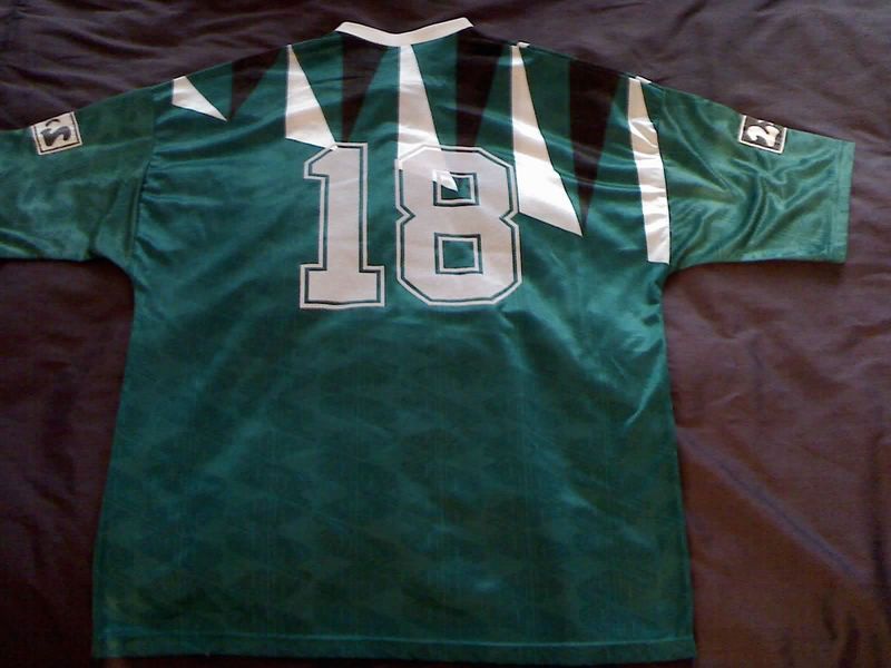 maillot torpedo moscou exterieur 1992-1993 pas cher maillot torpedo moscou exterieur 1992-1993 pas cher