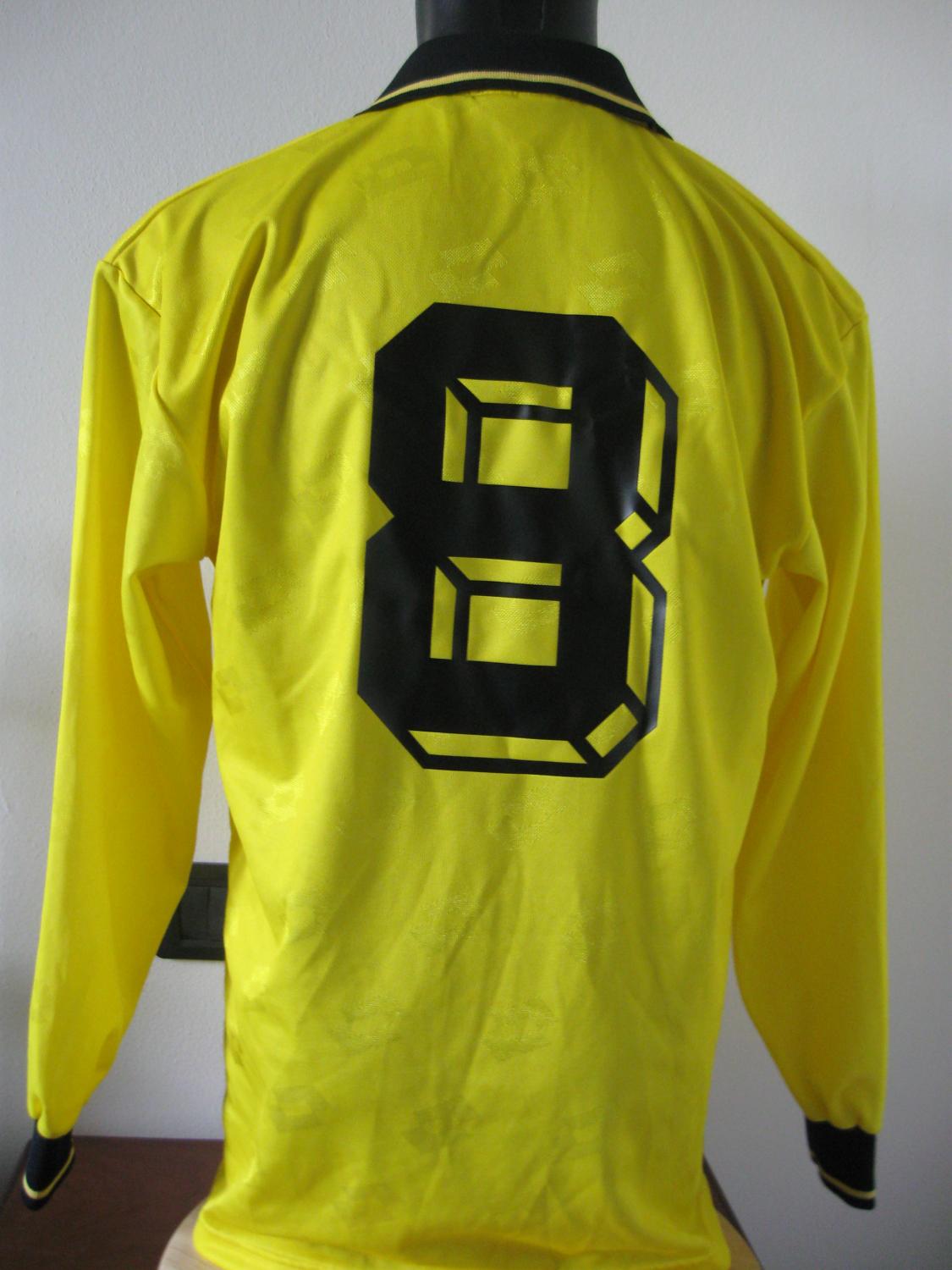 maillot udinese calcio exterieur 1993-1994 rétro maillot udinese calcio exterieur 1993-1994 rétro