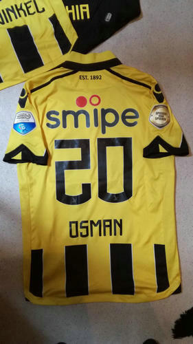 maillot vitesse arnhem domicile 2016-2017 rétro maillot vitesse arnhem domicile 2016-2017 rétro
