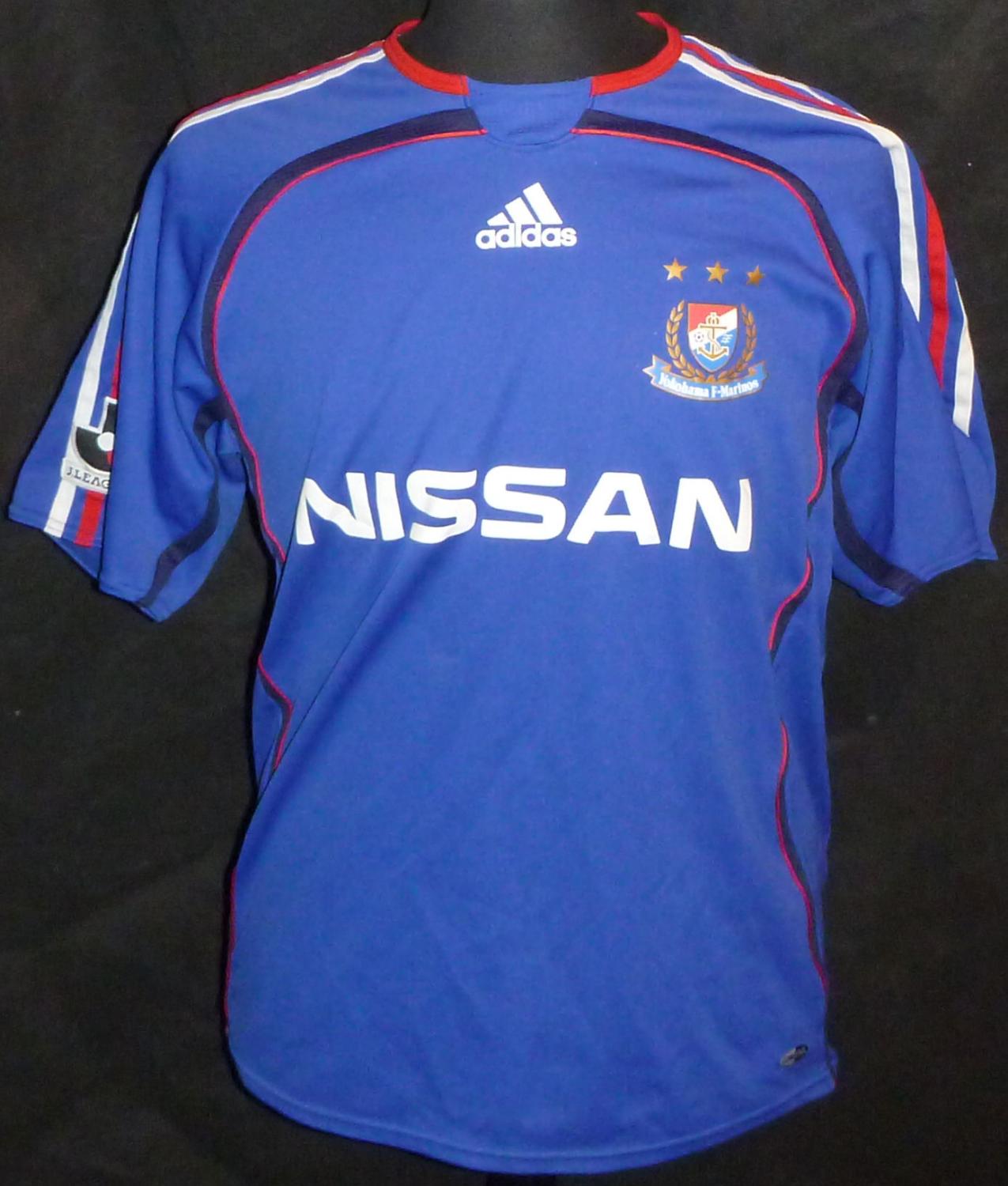 maillot yokohama f·marinos domicile 2006-2007 rétro