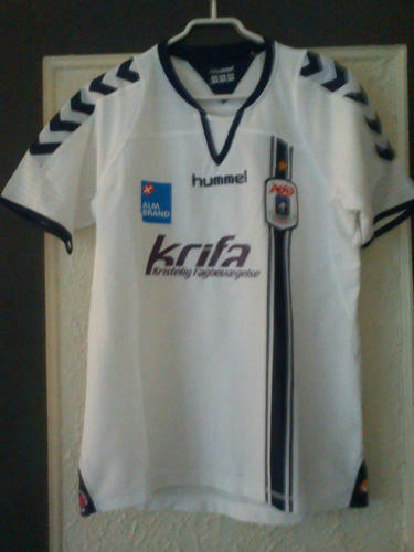 maillots agf domicile 2011-2012 rétro