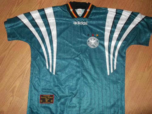 maillots allemagne exterieur 1996-1998 rétro
