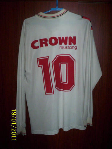 maillots argentinos juniors exterieur 1997-1998 pas cher maillots argentinos juniors exterieur 1997-1998 pas cher