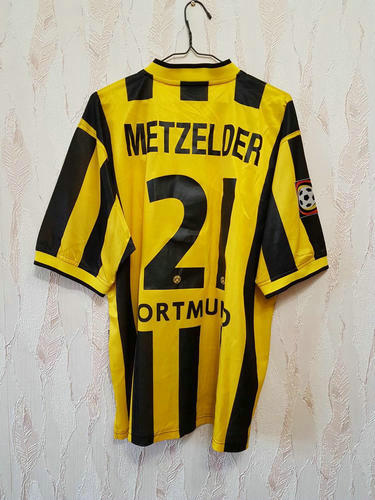 maillots borussia dortmund domicile 2000-2002 pas cher maillots borussia dortmund domicile 2000-2002 pas cher