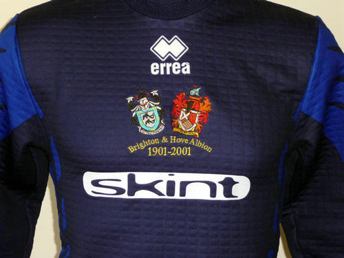 maillots brighton and hove albion gardien 2000-2002 rétro maillots brighton and hove albion gardien 2000-2002 rétro
