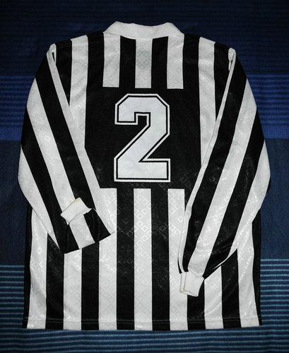 maillots juventus fc domicile 1993-1994 rétro maillots juventus fc domicile 1993-1994 rétro