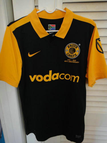 maillots kaizer chiefs domicile 2009-2010 rétro