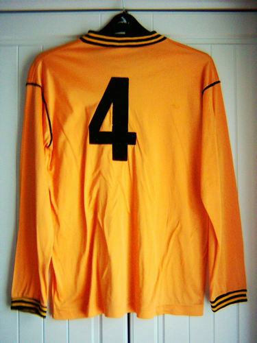 maillots newport county afc domicile 1986-1987 pas cher maillots newport county afc domicile 1986-1987 pas cher