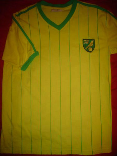 maillots norwich city réplique 1981-1982 rétro